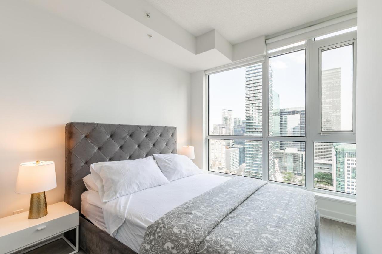 Luxury 2 Bedroom In The Heart Of Entertainment District W/ Cn Tower View Toronto Exterior foto